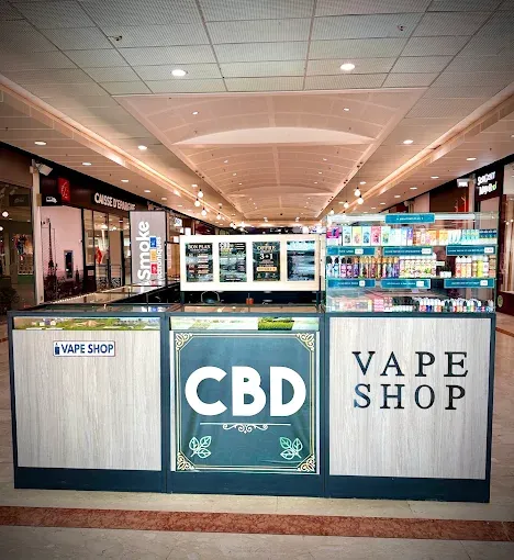 Vitrine du magasin HappeSmoke Les Ulis